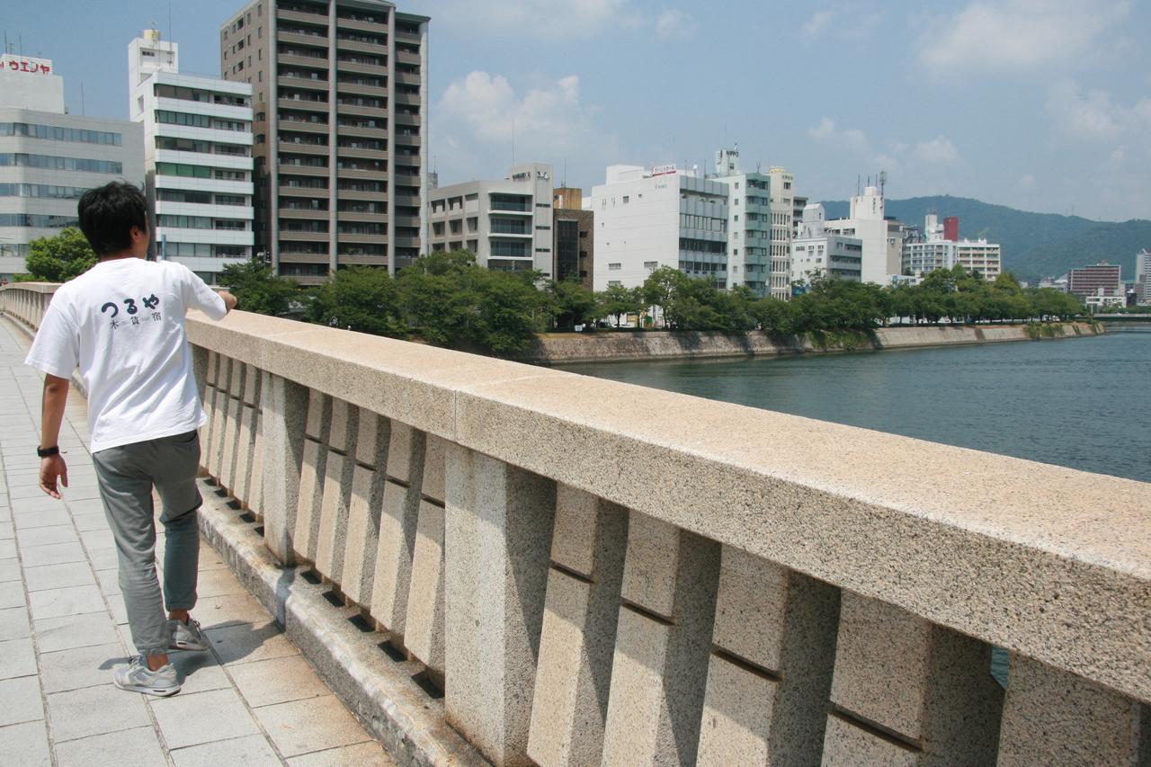 Tsuruya Guesthouse Hiroshima Exteriör bild