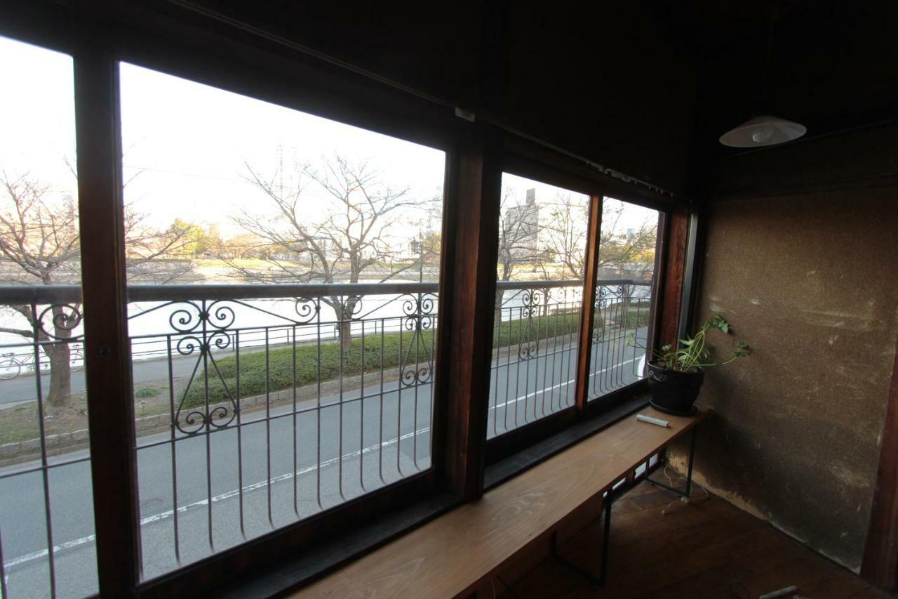 Tsuruya Guesthouse Hiroshima Exteriör bild