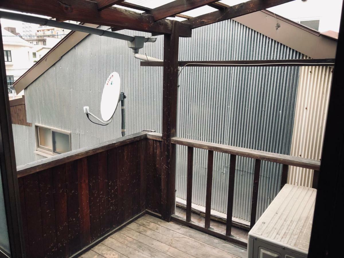 Tsuruya Guesthouse Hiroshima Exteriör bild