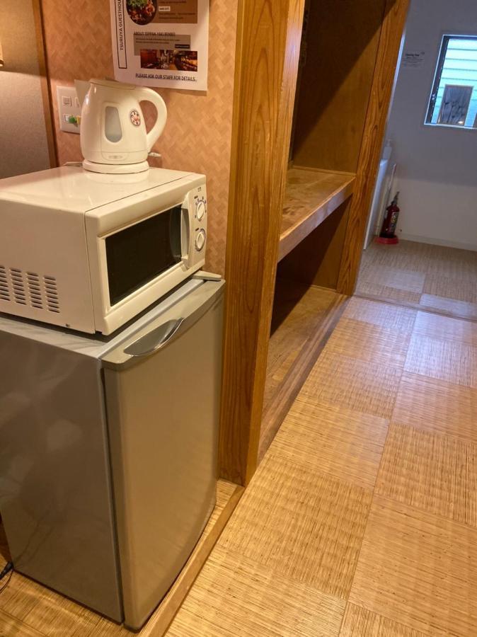 Tsuruya Guesthouse Hiroshima Exteriör bild