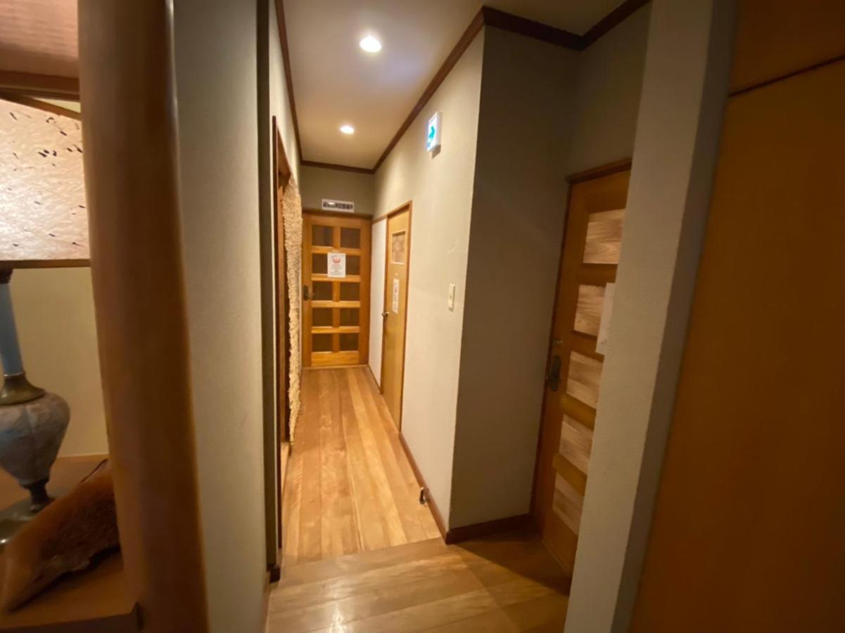 Tsuruya Guesthouse Hiroshima Exteriör bild