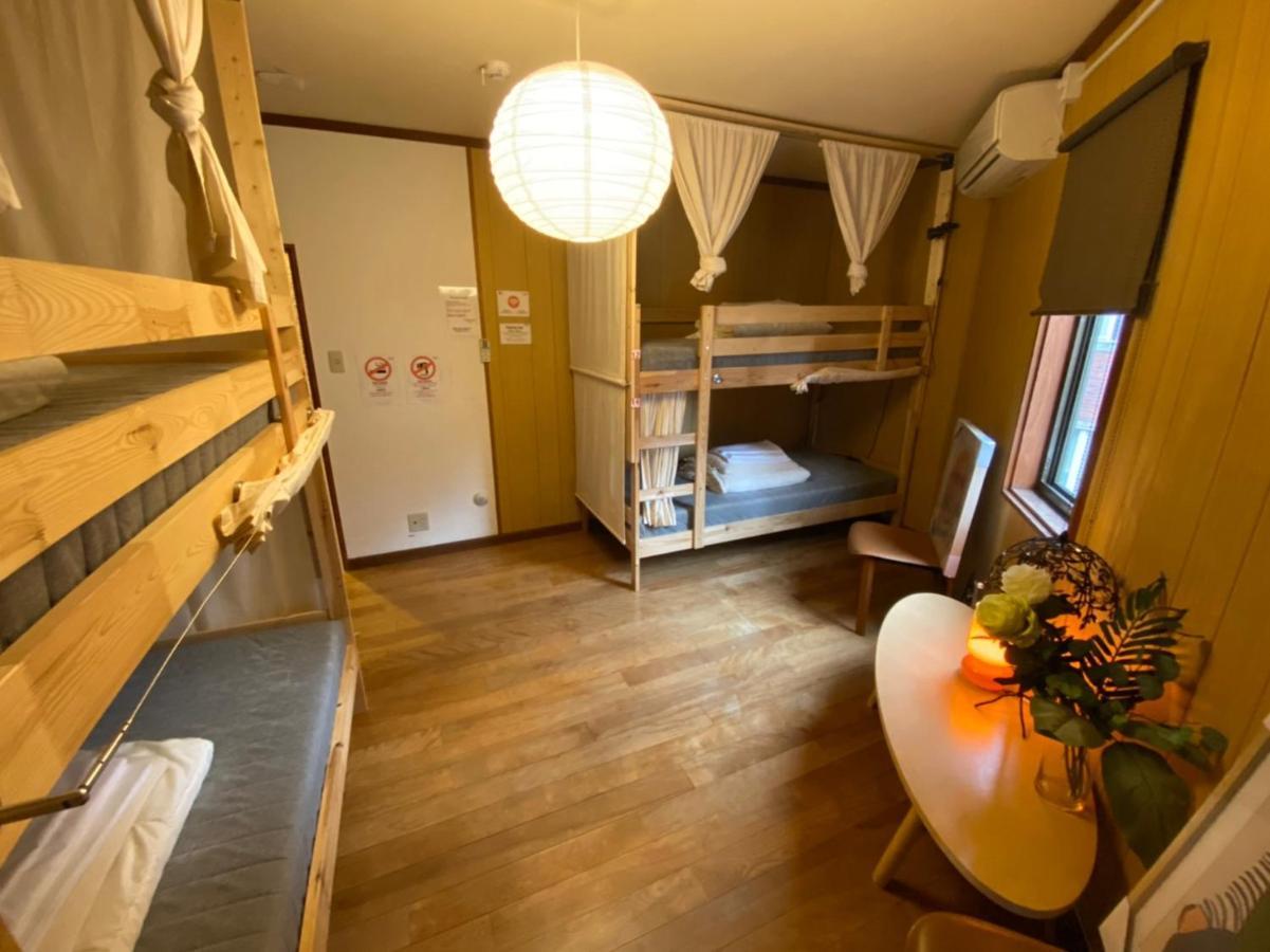 Tsuruya Guesthouse Hiroshima Exteriör bild